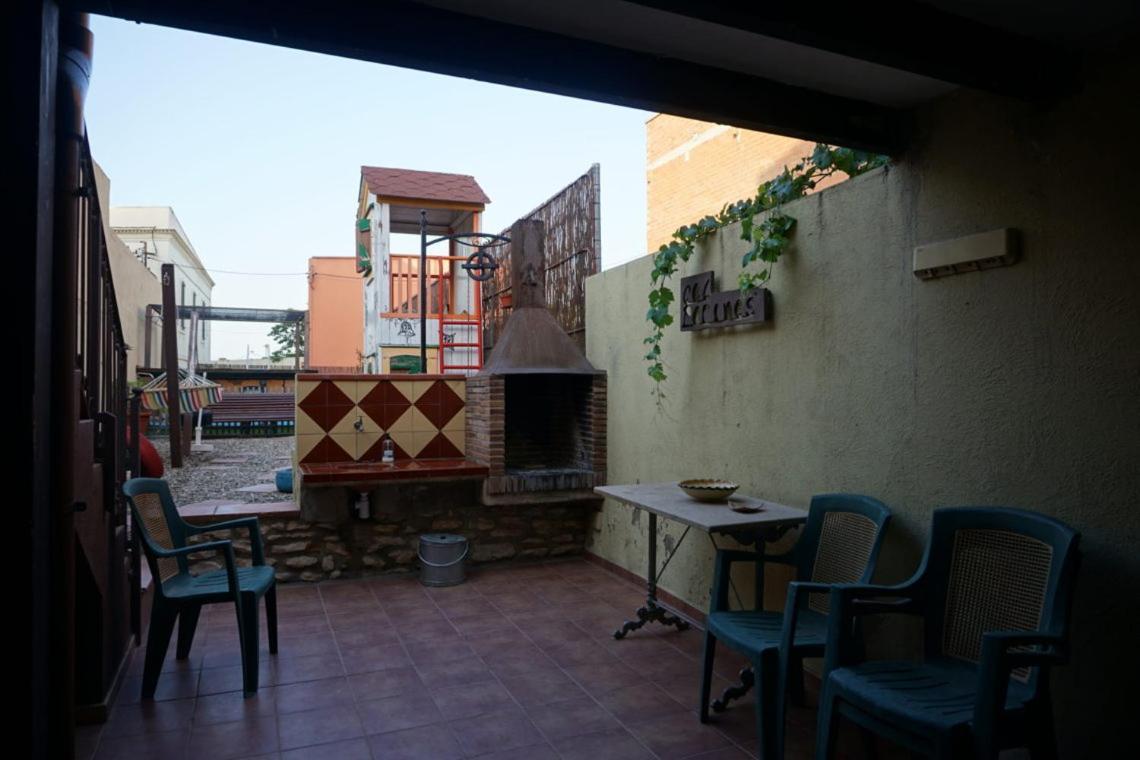 Casa Rural Cal Parines Vilabella ภายนอก รูปภาพ